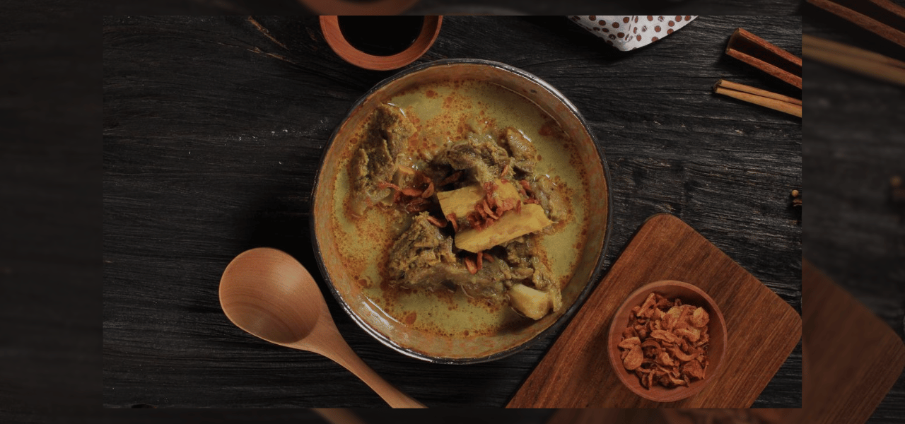 gulai-kambing-solo-lezatnya-daging-kambing-yang-dimasak-dengan-kuah-rempah