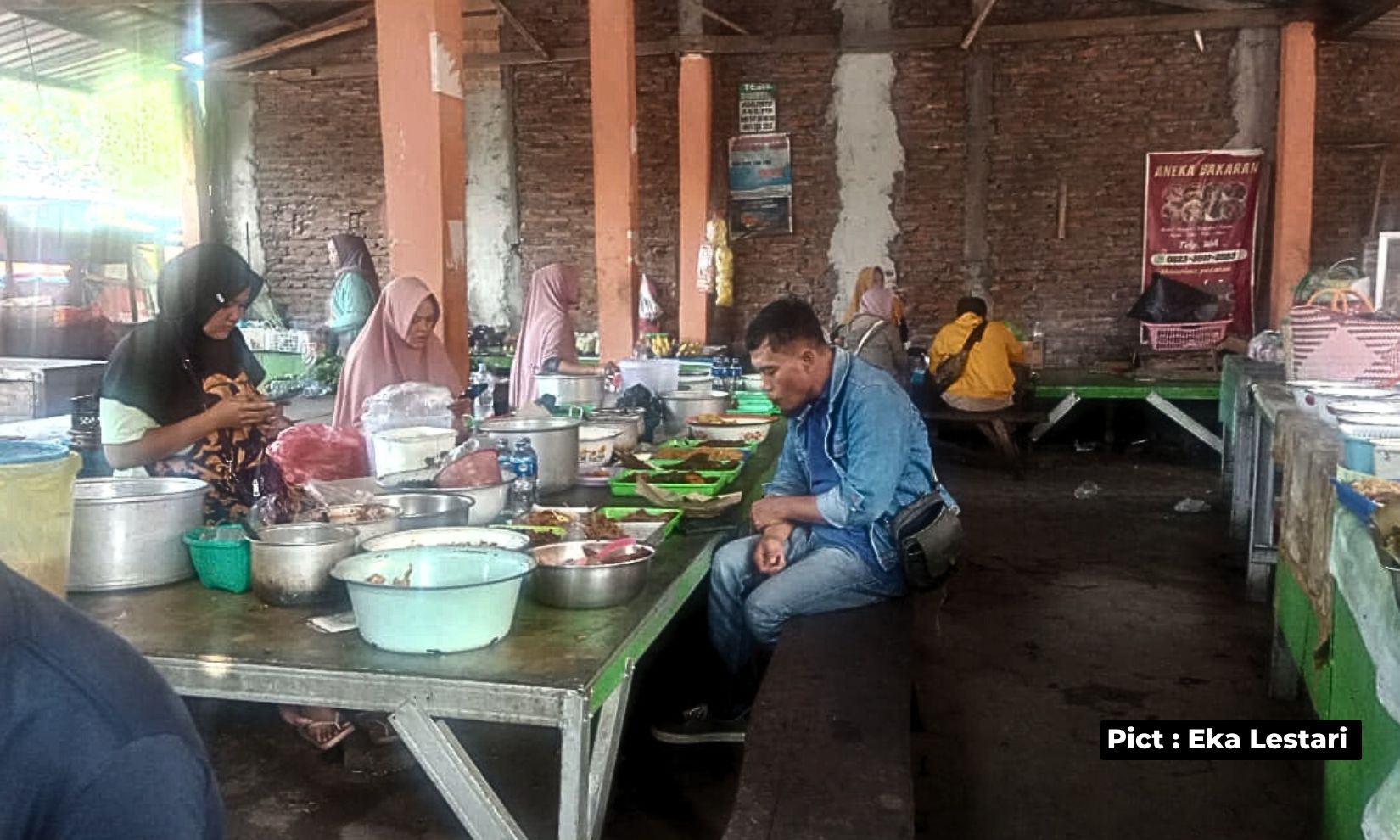 pasar-krempyeng-banaran-pasar-tradisional-unik-yang-masih-eksis-di-kawasan-unnes