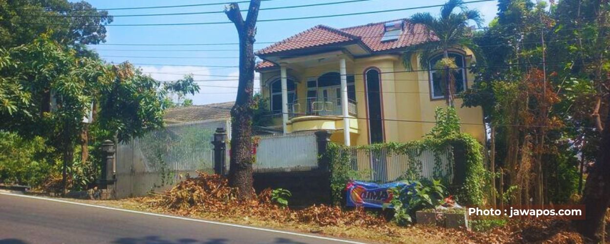 rumahnya-dijadikan-konten-horor-seorang-warga-semarang-laporkan-3-youtubers-dan-2-tiktokers-ke-polisi