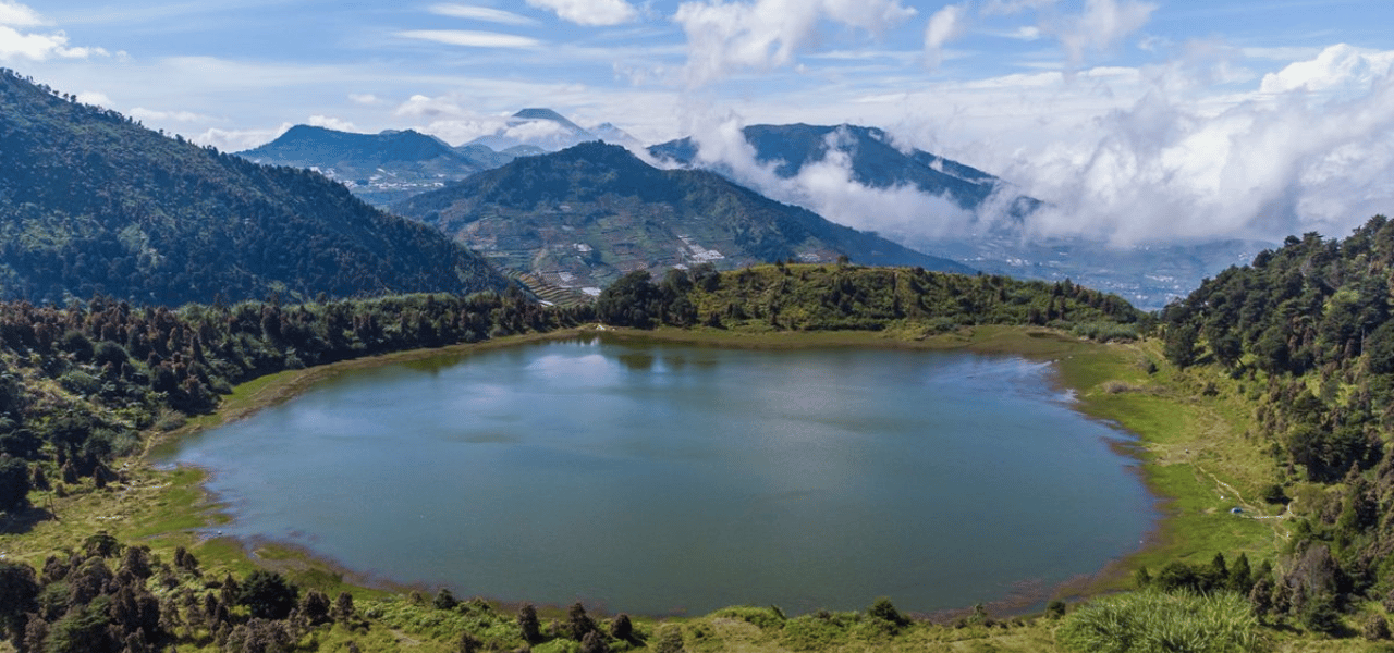 telaga-dringo-banjarnegara-danau-kecil-dengan-pesona-alam-yang-tenang