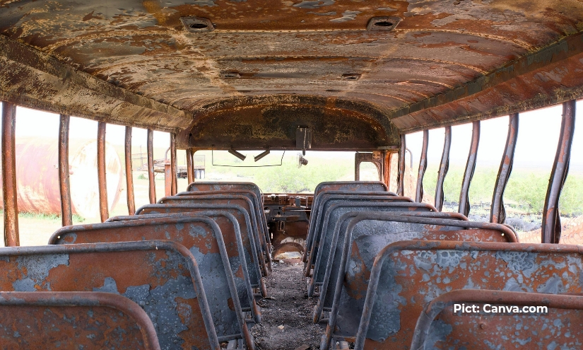 satu-unit-bus-po-tunggal-dara-terbakar-di-tol-bawen-polisi-selidiki-penyebab-kebakaran