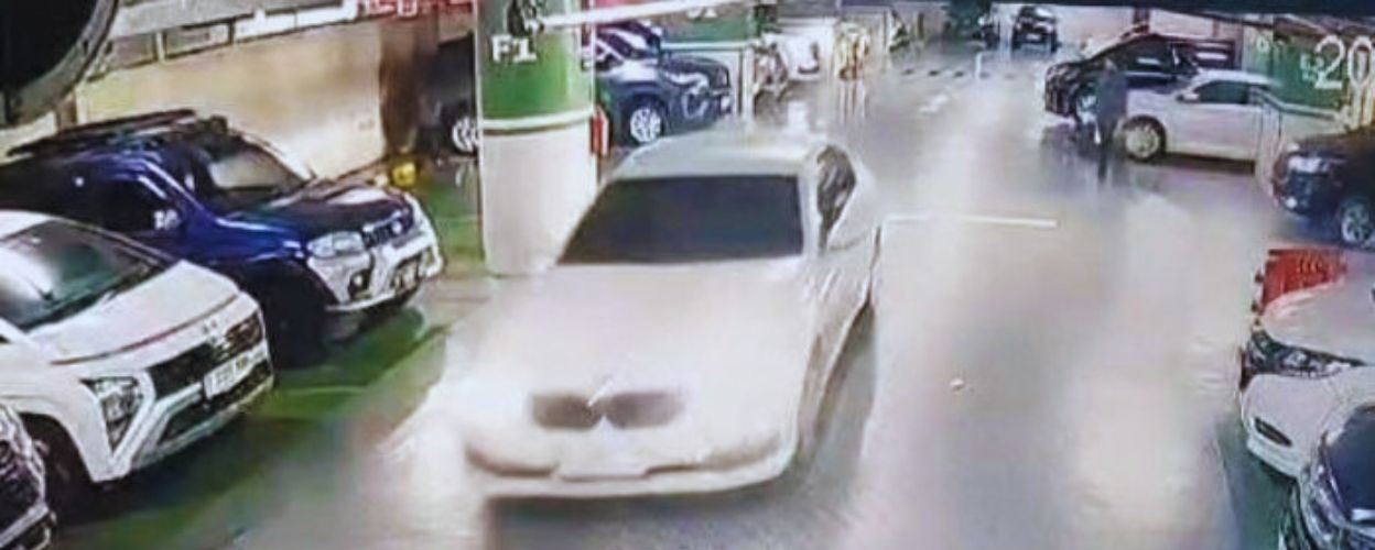 modal-kunci-cadangan-dan-gps-eks-pemilik-gondol-mobil-bmw-di-semarang