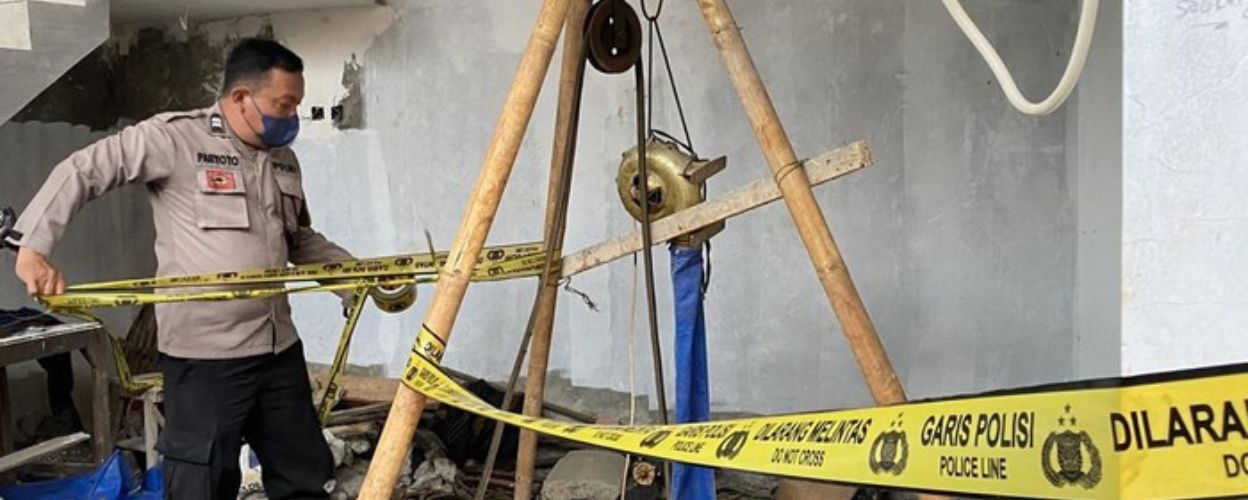 diduga-mengantuk-seorang-penggali-sumur-tewas-terjatuh-saat-bekerja-di-tembalang