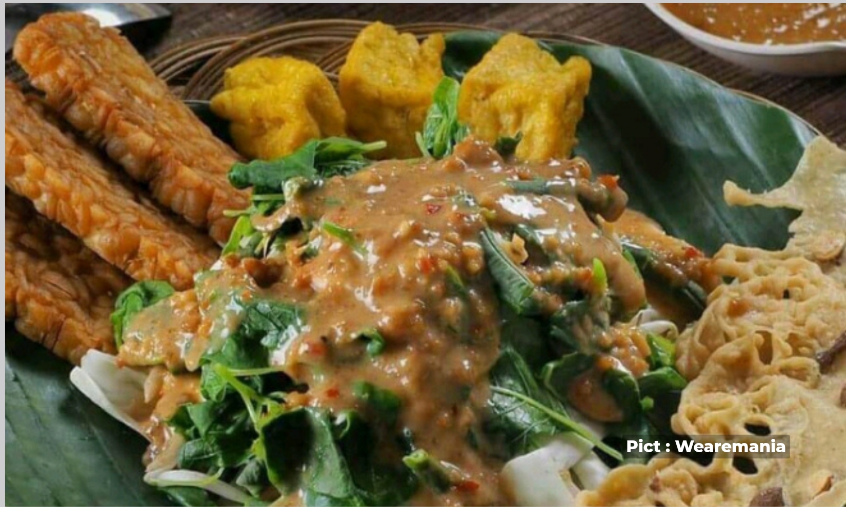 javanese-salad-with-peanut-sauce-alias-pecel-makanan-khas-jawa-yang-sederhana-dan-penuh-makna-berikut-resepnya