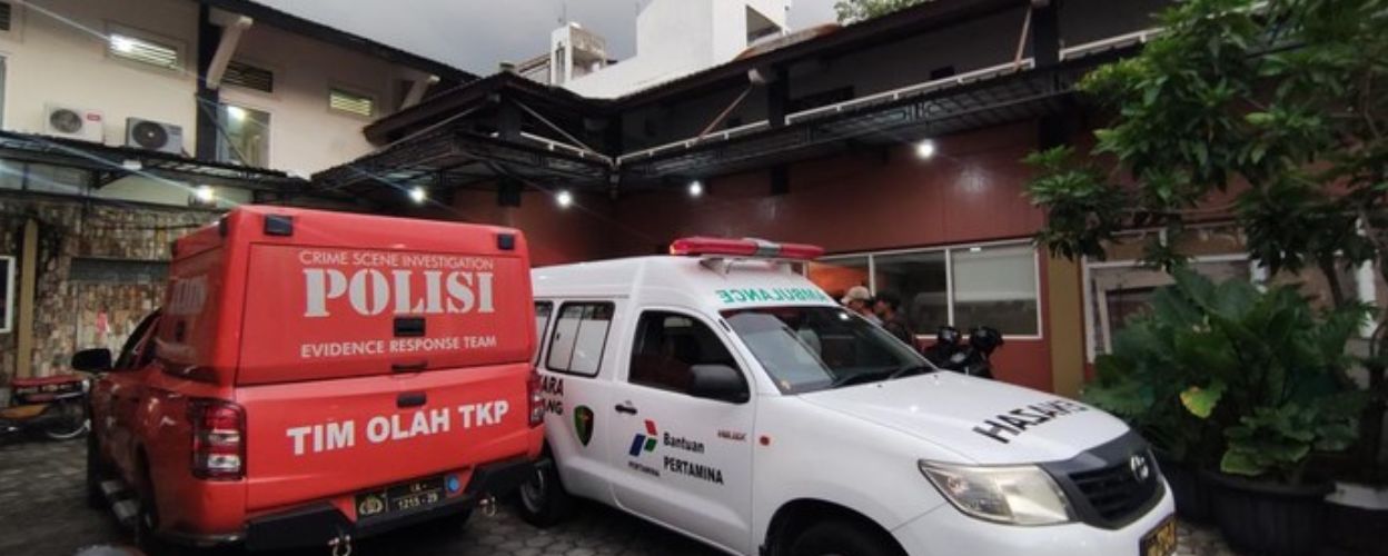 wanita-bertato-burung-hantu-ditemukan-tewas-di-bawah-kolong-kasur-hotel-di-semarang